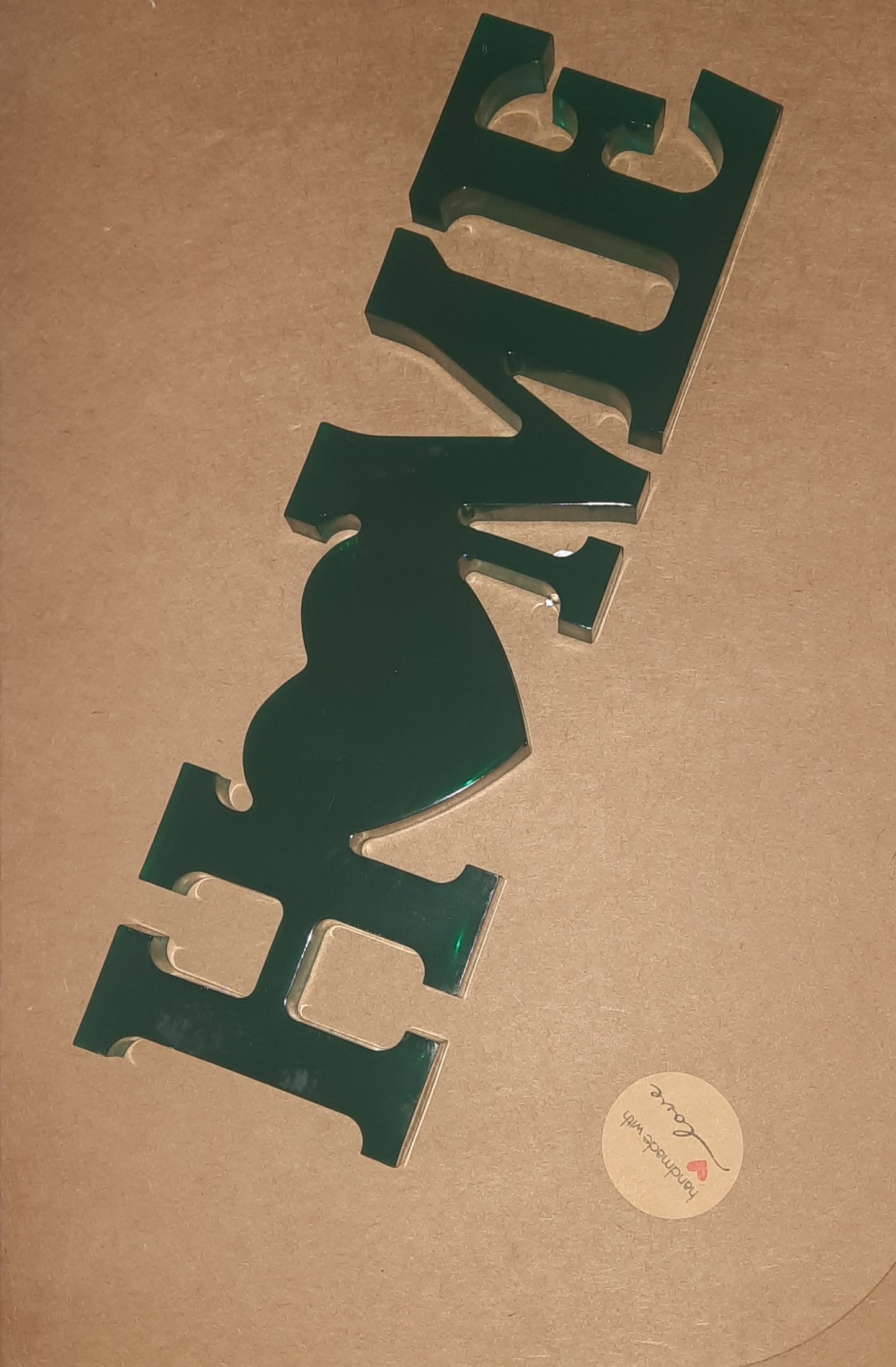 Figuur in epoxy: HOME
