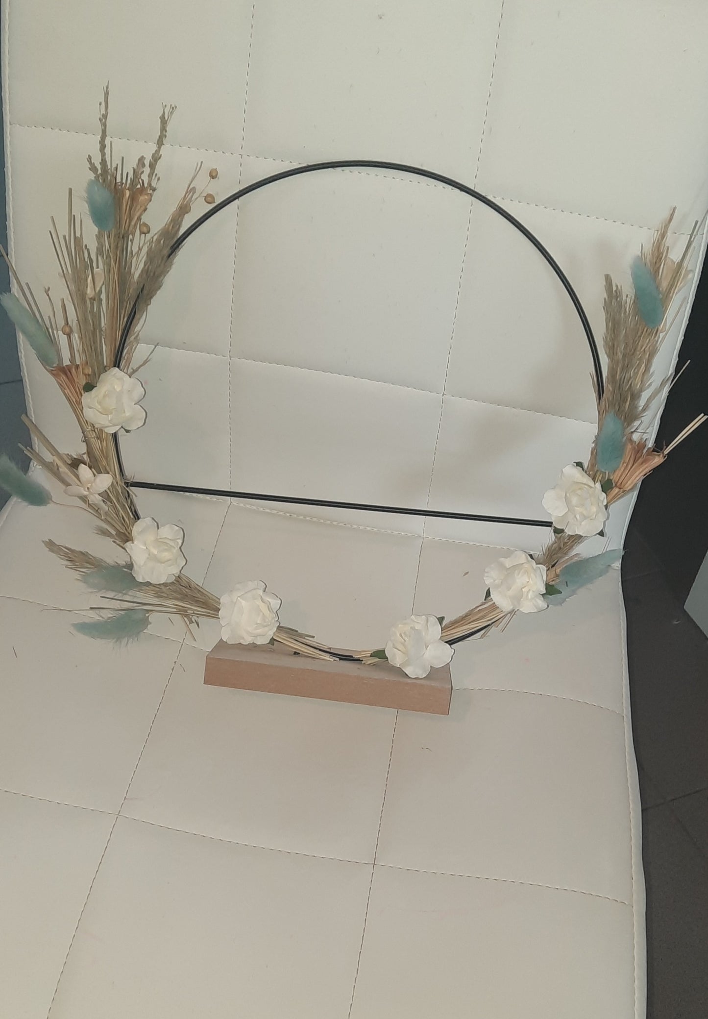 Bloemenring met gepunnikte naam